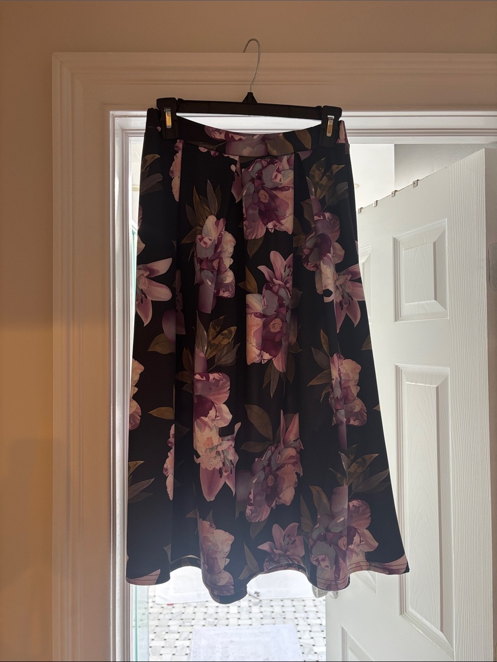 Boohoo Black A-Line Skirt with Pink Floral